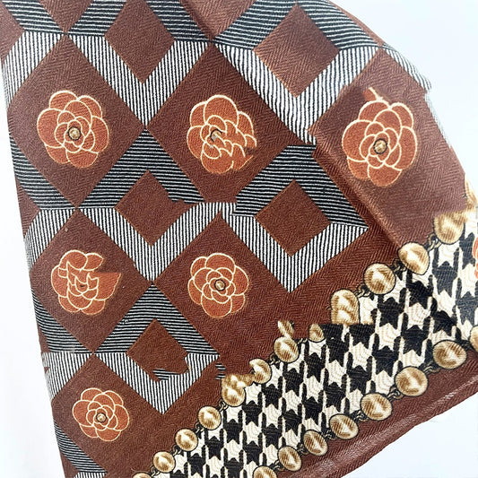 Thousand-petal camellia warm scarf gift set