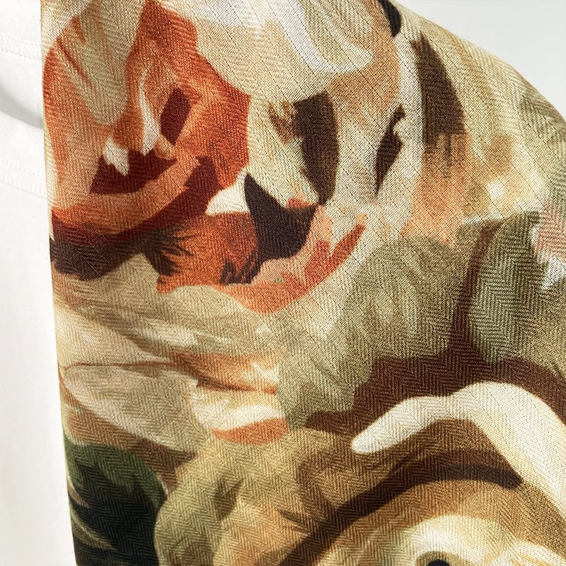 Rose Story Medieval Oil Painting Style Velvet Warm Scarf