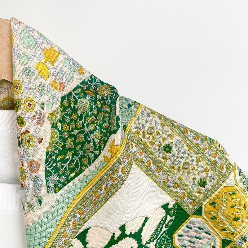 Persian carpet velvet warm scarf