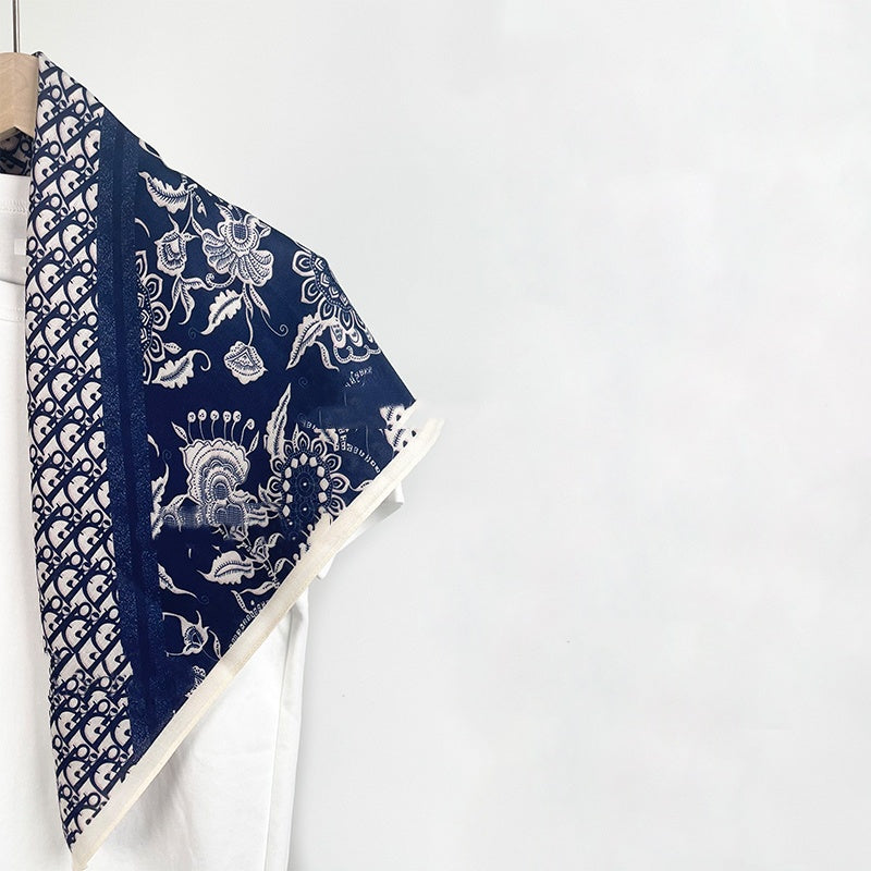 Navy blue and white double-sided two-color warm scarf