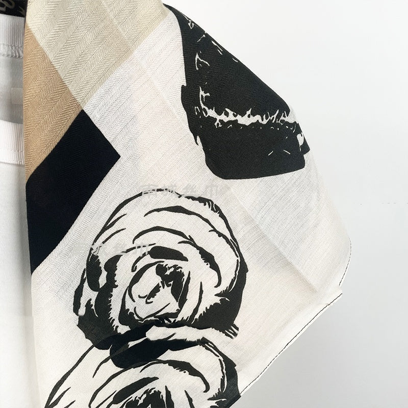 Hepburn Camellia Velvet Warm Scarf