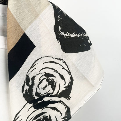 Hepburn Camellia Velvet Warm Scarf