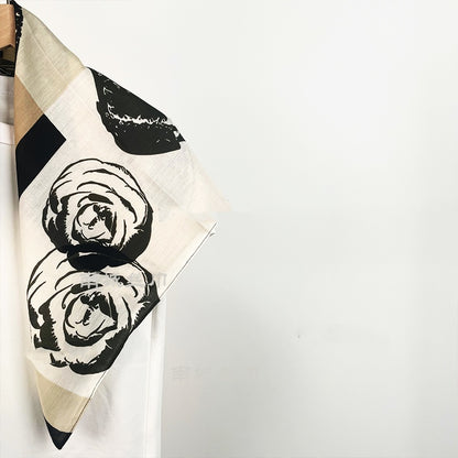 Hepburn Camellia Velvet Warm Scarf