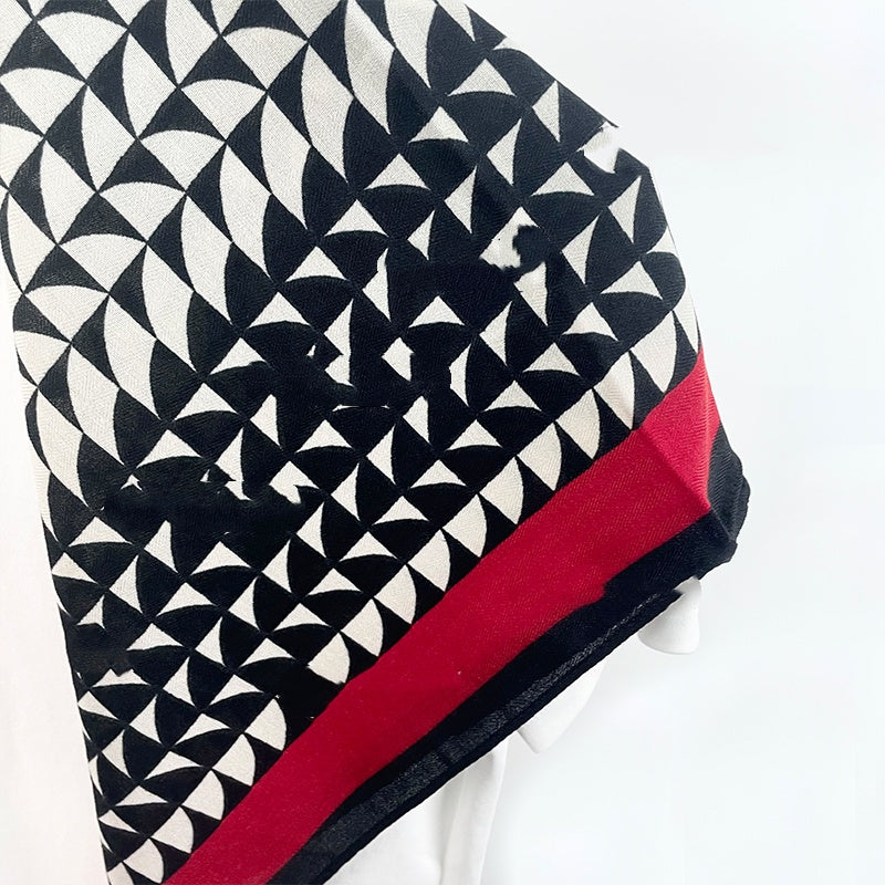 H-letter black and red high-end warm scarf