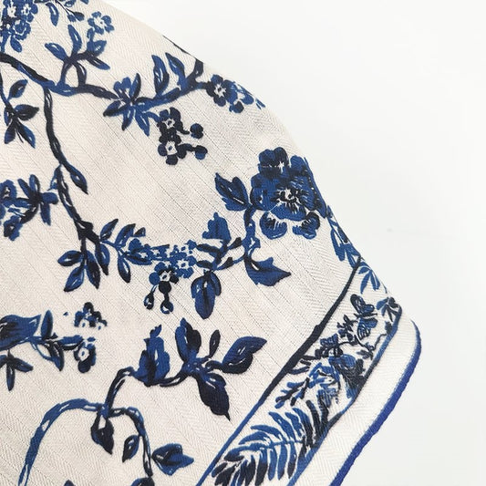 Sketch blue and white Chinese style blue and white porcelain velvet warm scarf