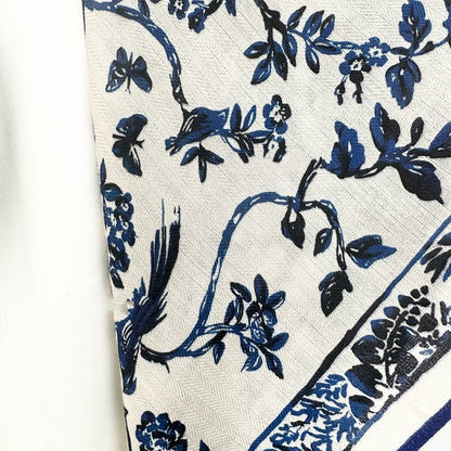 Sketch blue and white Chinese style blue and white porcelain velvet warm scarf