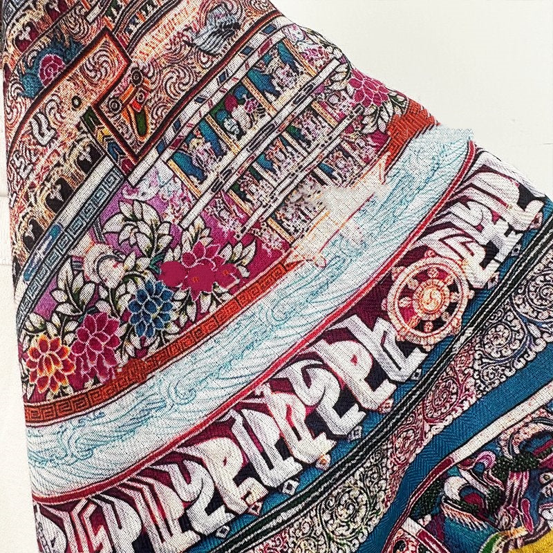 [Sanskrit] Autumn and winter new art retro ethnic style literary velvet feel warm scarf 65*65
