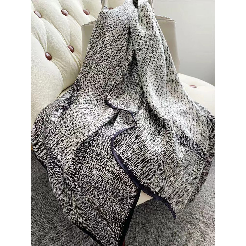 Small fragrant ash high-end versatile large square scarf